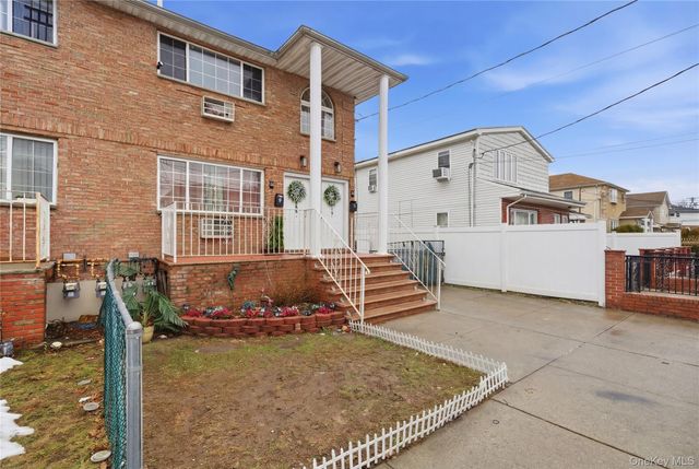 14356 229th Street, Laurelton, NY 11413