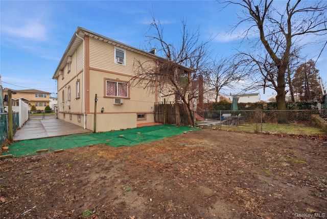 14356 229th Street, Laurelton, NY 11413