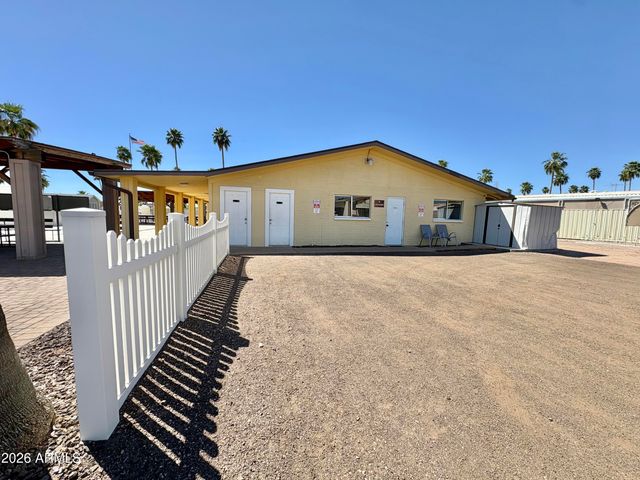 10540 E APACHE Trail 169, Apache Junction, AZ 85120