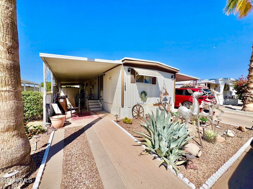 10540 E APACHE Trail 169, Apache Junction, AZ 85120