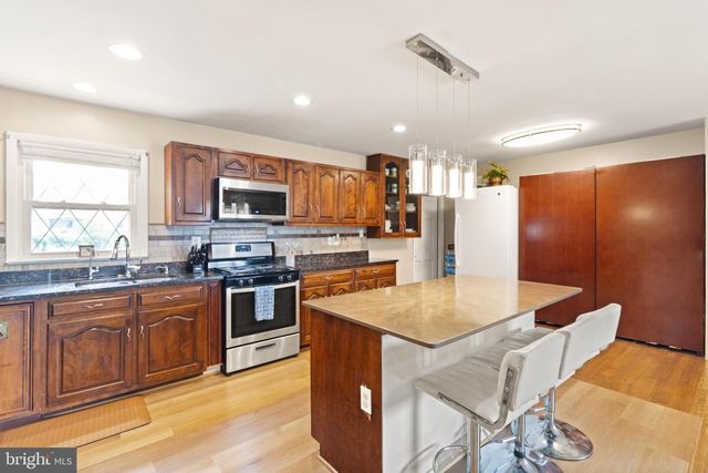 9709 LOUDOUN AVE, Manassas, VA 20109