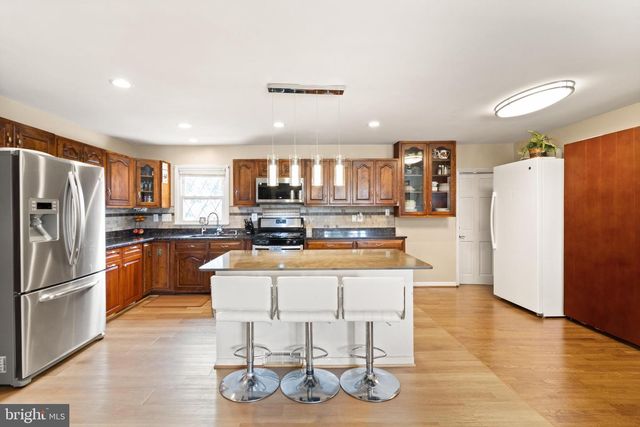 9709 LOUDOUN AVE, Manassas, VA 20109