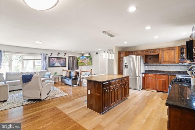 9709 LOUDOUN AVE, Manassas, VA 20109