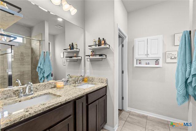 1324 Lakeway Crossing Drive, Temple, TX 76502