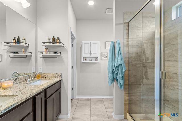 1324 Lakeway Crossing Drive, Temple, TX 76502