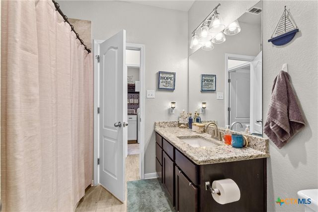 1324 Lakeway Crossing Drive, Temple, TX 76502