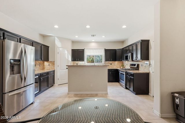 7053 N 7TH Avenue, Phoenix, AZ 85021