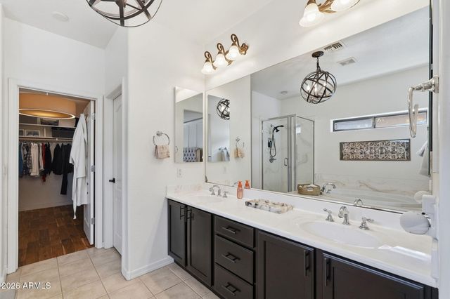 7053 N 7TH Avenue, Phoenix, AZ 85021