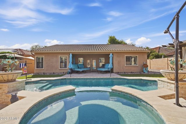 7053 N 7TH Avenue, Phoenix, AZ 85021