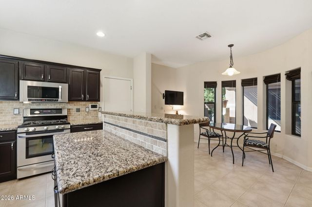 7053 N 7TH Avenue, Phoenix, AZ 85021