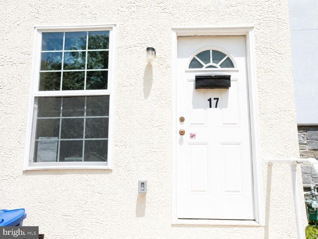 17 W OAK ST, Norristown, PA 19401