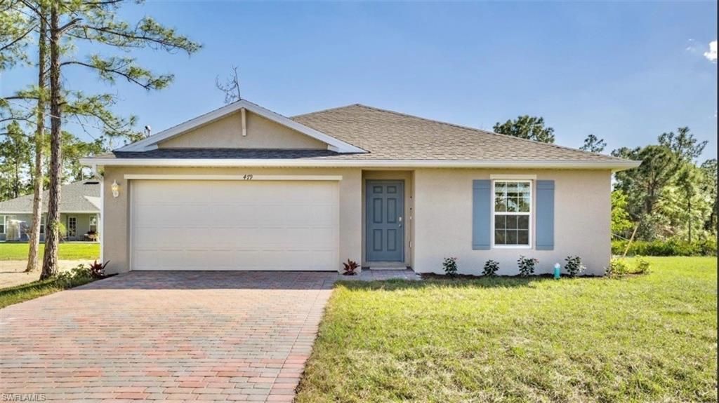 8007 SANDALWOOD CIR, LABELLE, FL 33935 — exterior