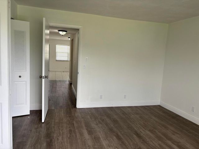 218 Windsor, West Palm Beach, FL 33417