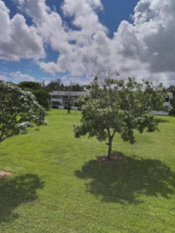 218 Windsor, West Palm Beach, FL 33417