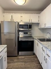 218 Windsor, West Palm Beach, FL 33417