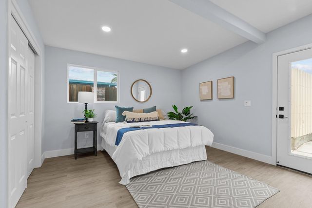 6907 Coronation Ct, Rio Linda, CA 95673