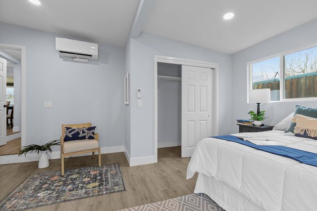 6907 Coronation Ct, Rio Linda, CA 95673