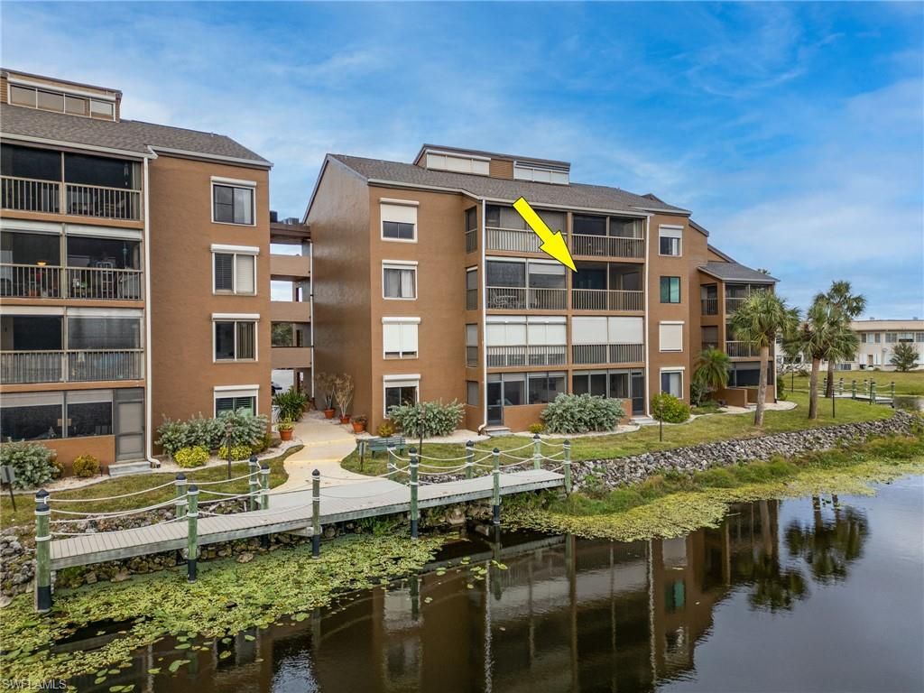 2067 W Lakeview BLVD 8, NORTH FORT MYERS, FL 33903 — photo 2
