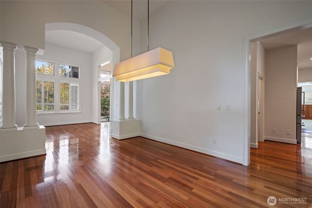 5823 NW Inglewood Court, Camas, WA 98607