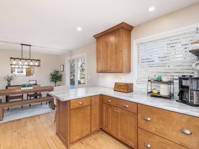 1036 Sunny Ridge Drive, Carver, MN 55315