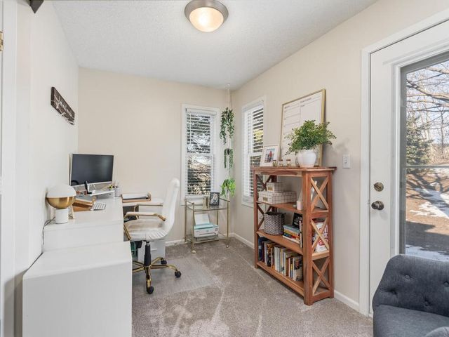 1036 Sunny Ridge Drive, Carver, MN 55315