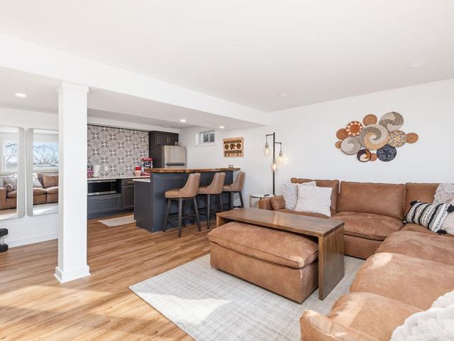 1036 Sunny Ridge Drive, Carver, MN 55315