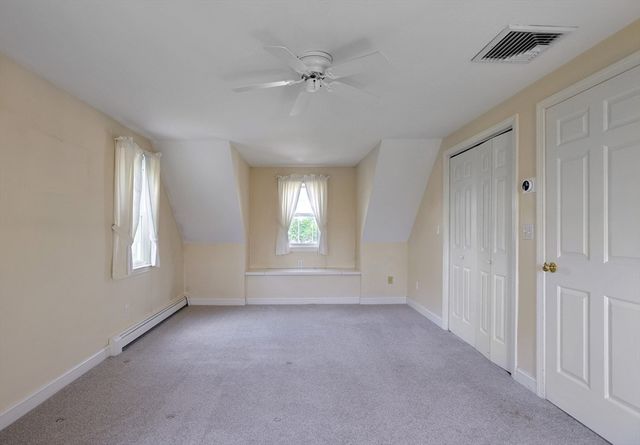 107 Newport Rd, Hull, MA 02045