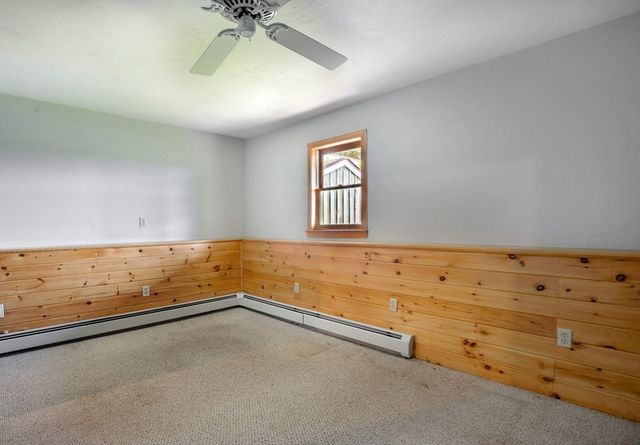 107 Newport Rd, Hull, MA 02045