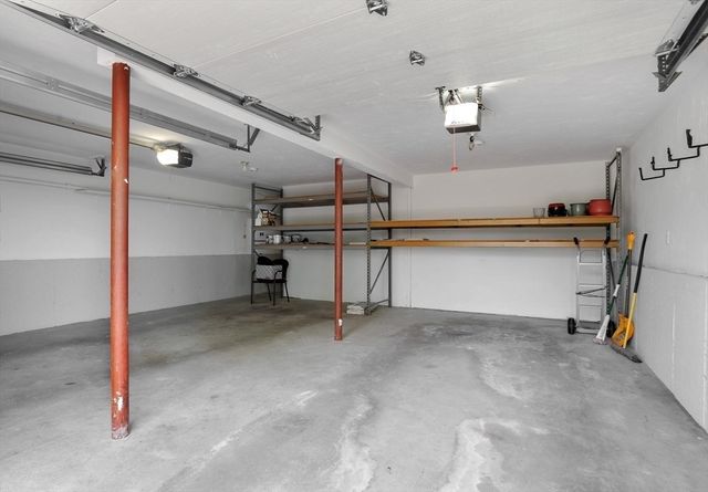 107 Newport Rd, Hull, MA 02045