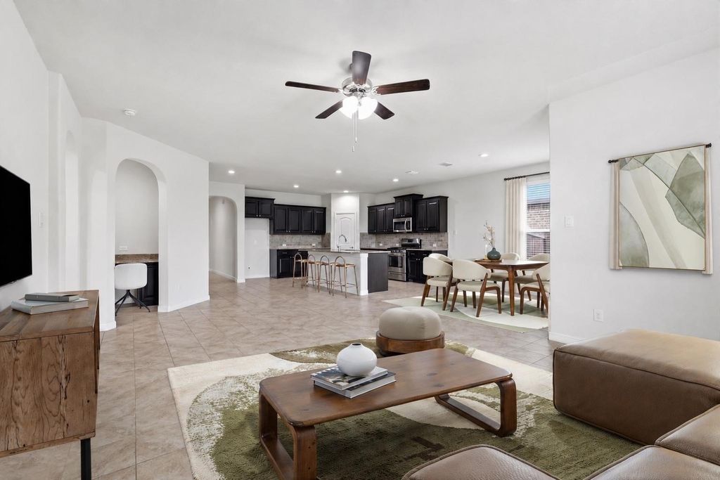 4312 Lost Creek Road, Denton, TX 76210 — photo 2