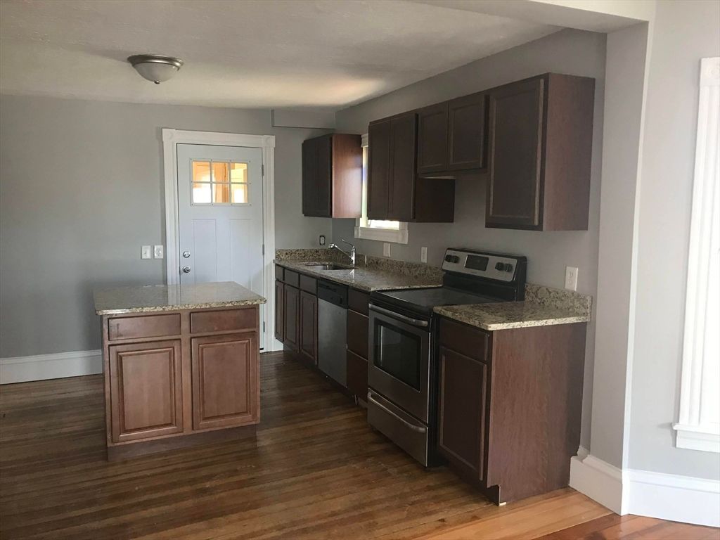 49 Eddy St 3, North Attleboro, MA 02760