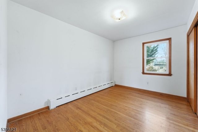 5 Dogwood Rd, Netcong Boro, NJ 07857