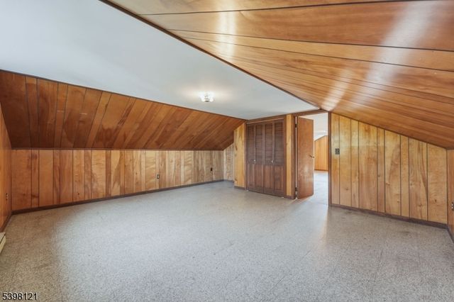 5 Dogwood Rd, Netcong Boro, NJ 07857