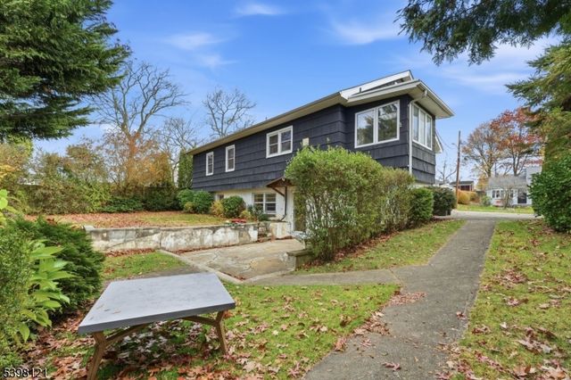 5 Dogwood Rd, Netcong Boro, NJ 07857