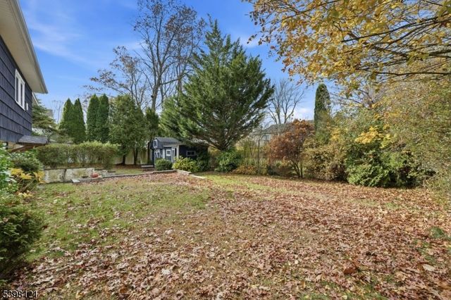 5 Dogwood Rd, Netcong Boro, NJ 07857