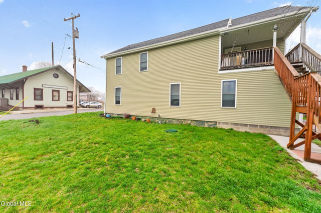 8 Elbow Street, Greenwich, NY 12834