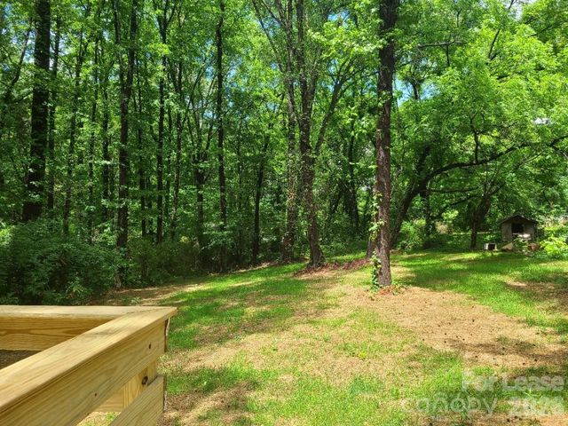 1502 Duncan Drive, Dallas, NC 28034