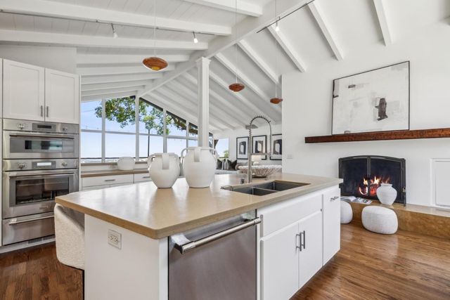 138 Bolivar Lane, Portola Valley, CA 94028