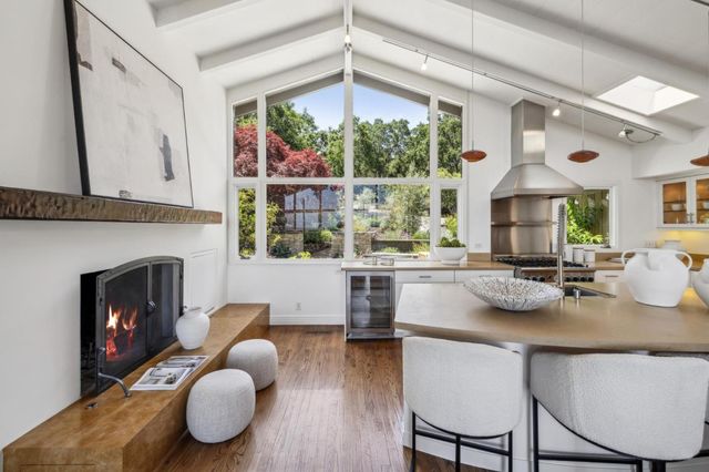 138 Bolivar Lane, Portola Valley, CA 94028