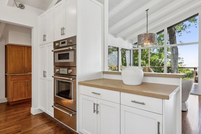 138 Bolivar Lane, Portola Valley, CA 94028