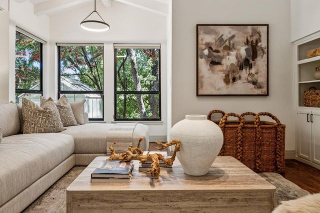 138 Bolivar Lane, Portola Valley, CA 94028