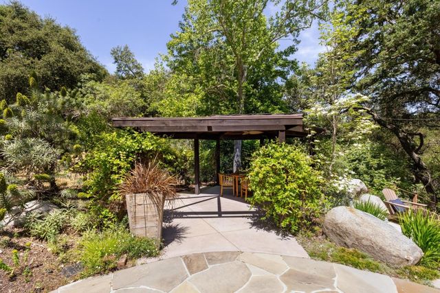 138 Bolivar Lane, Portola Valley, CA 94028