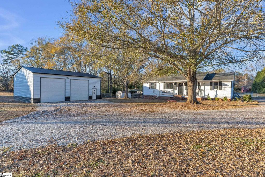 4105 Six & Twenty Road, Williamston, SC 29697