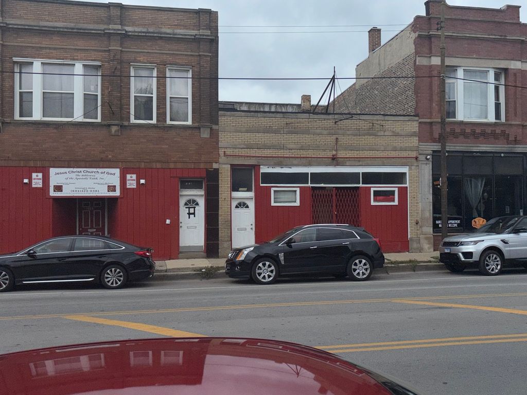2106 S Pulaski Road, Chicago, IL 60623