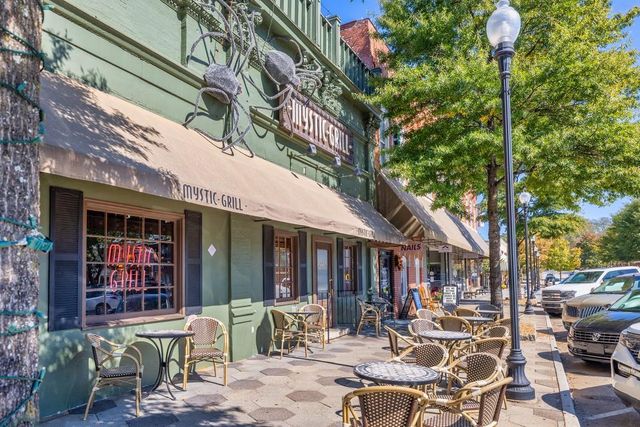 1297 PJ East Road, Covington, GA 30014