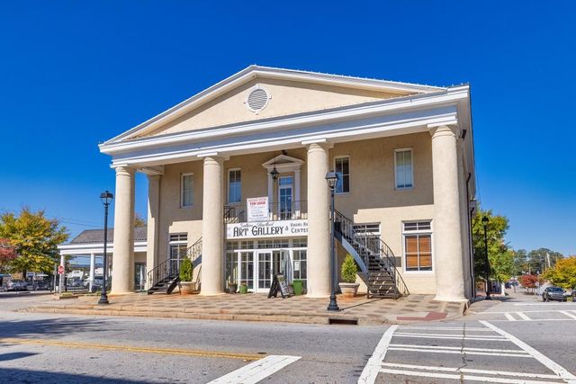 1297 PJ East Road, Covington, GA 30014