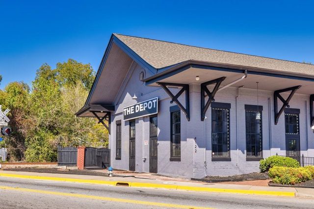 1297 PJ East Road, Covington, GA 30014