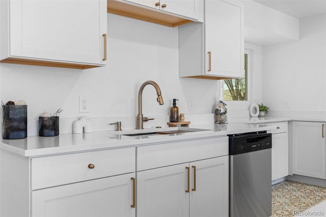 1429 W 102nd Avenue, Northglenn, CO 80260