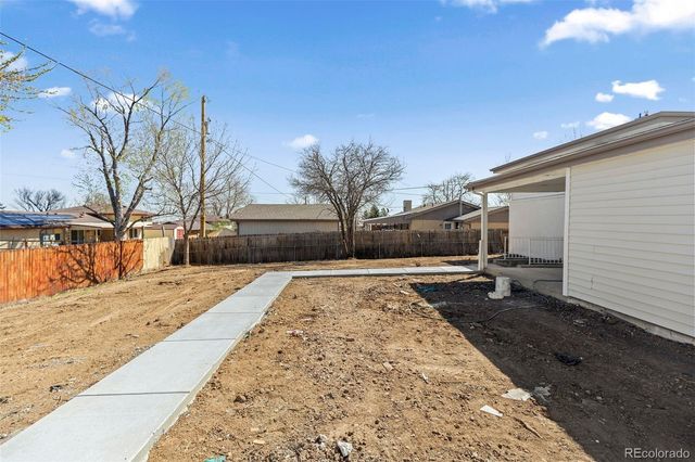 1429 W 102nd Avenue, Northglenn, CO 80260