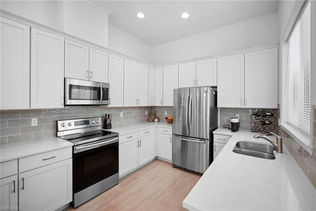 10620 Ankeny LN, Bonita Springs, FL 34135